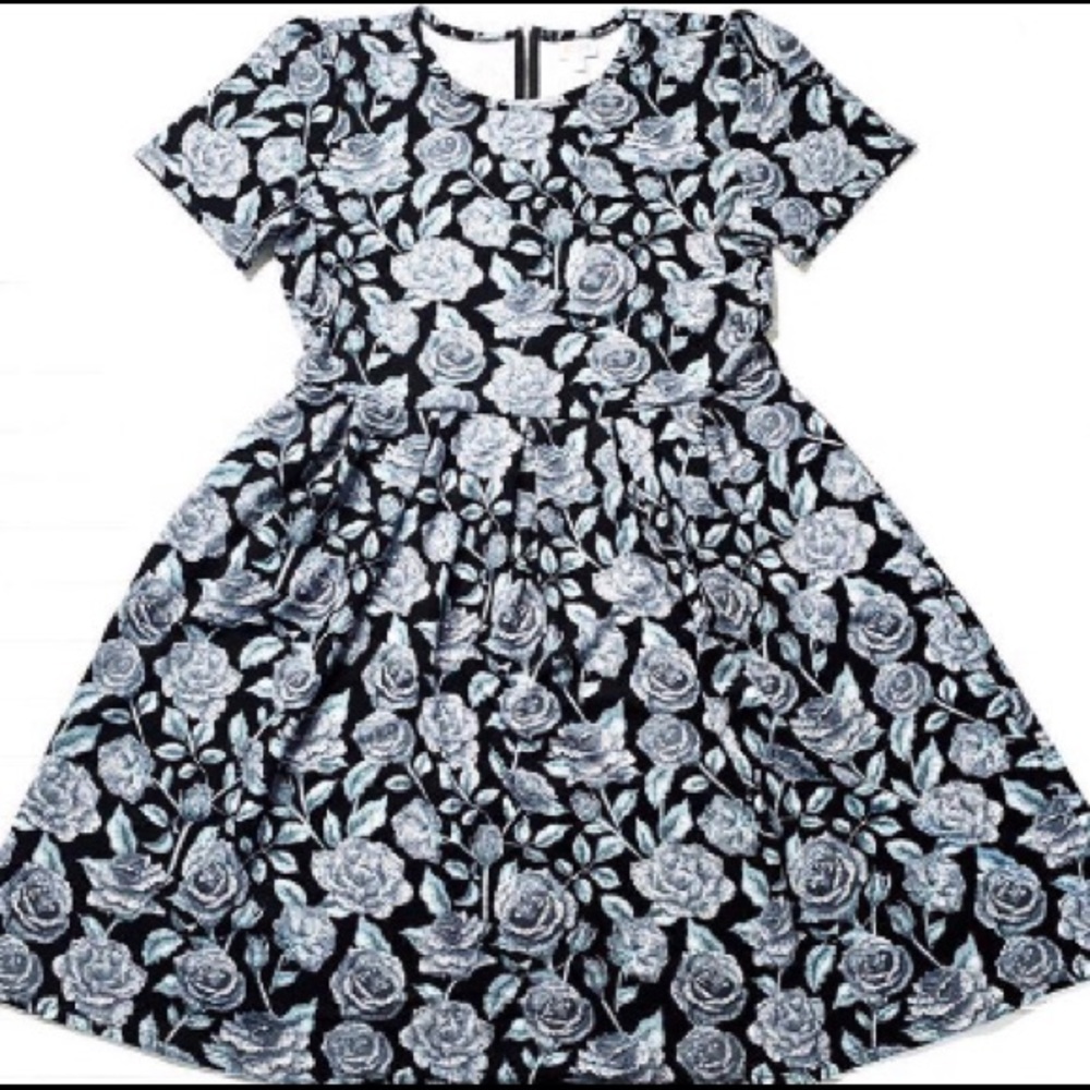 Amelia dress